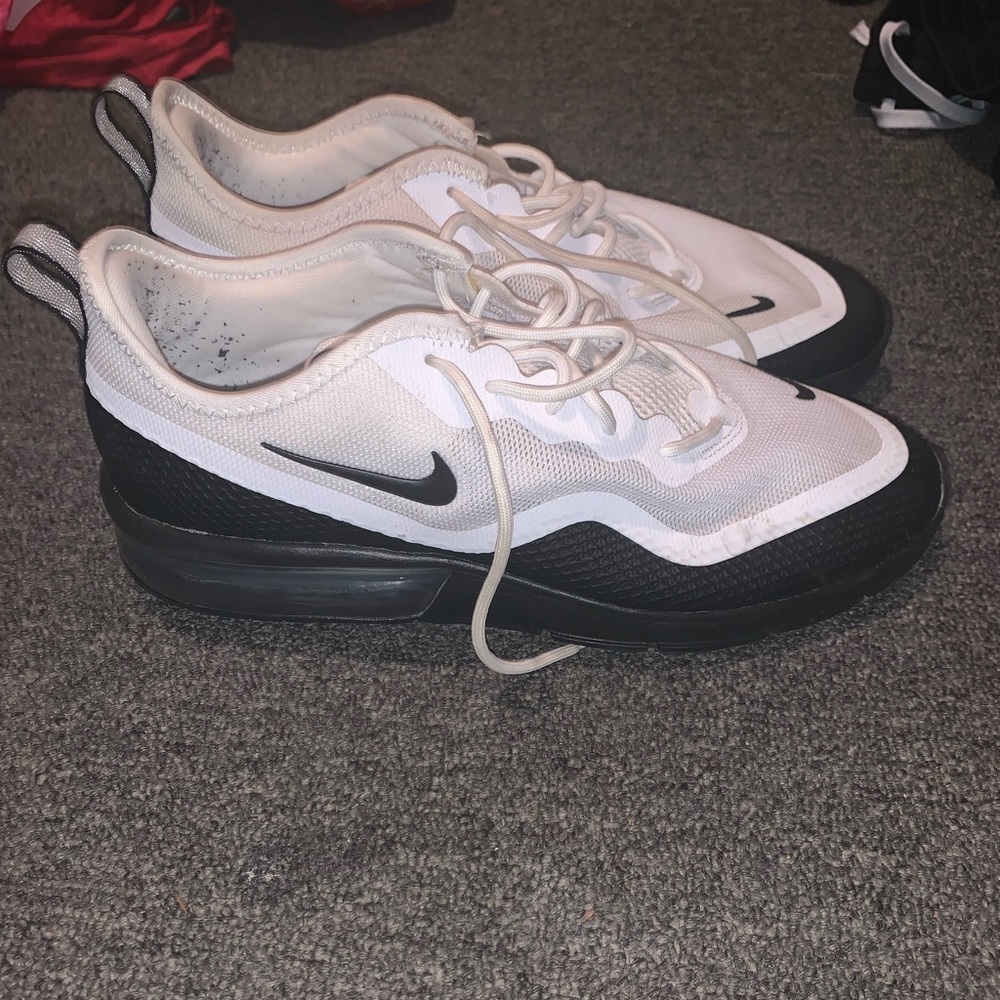 Nike shoes